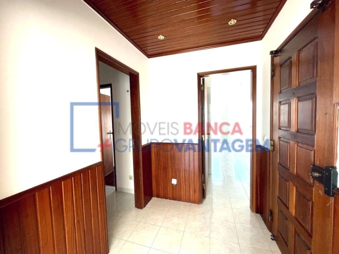 Apartamento T3 para Venda em Charneca de Caparica e Sobreda Foto 10