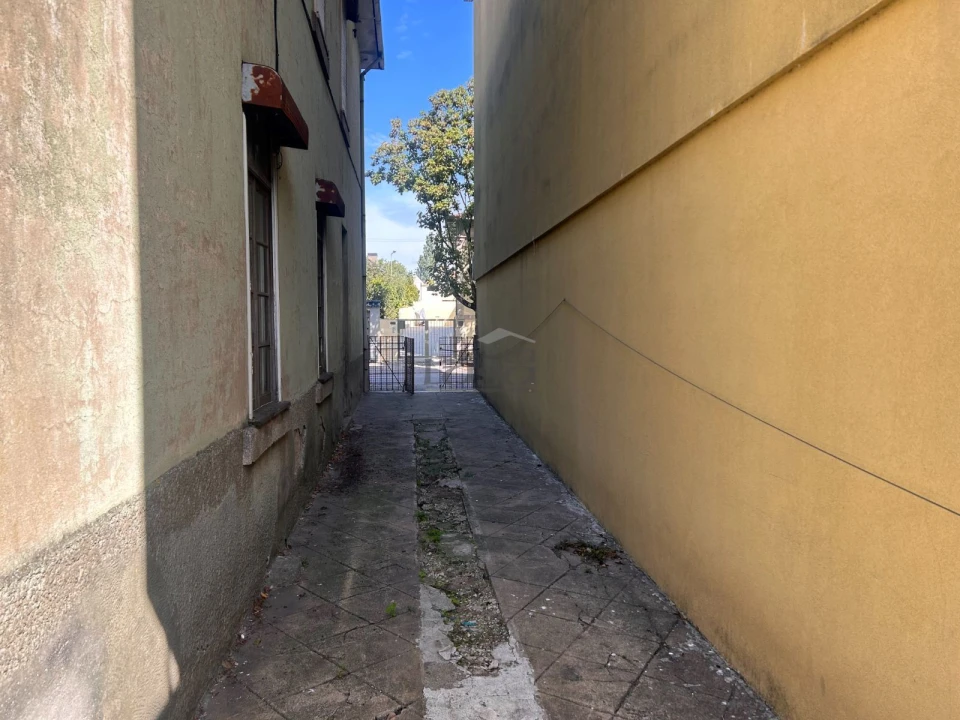 Moradia T6 para Venda em Custóias, Leça do Balio e Guifões Foto 3