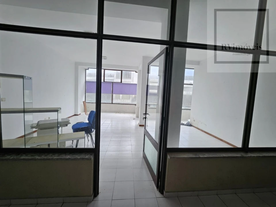 Loja para Arrendamento em Valença, Cristelo Covo e Arão Foto 3