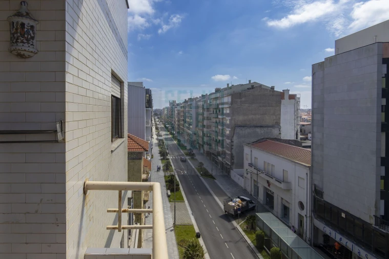 Apartamento T3 para Arrendamento em Póvoa de Varzim, Beiriz e Argivai Foto 2