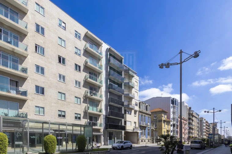 Apartamento T3 para Venda em Póvoa de Varzim, Beiriz e Argivai Foto 3