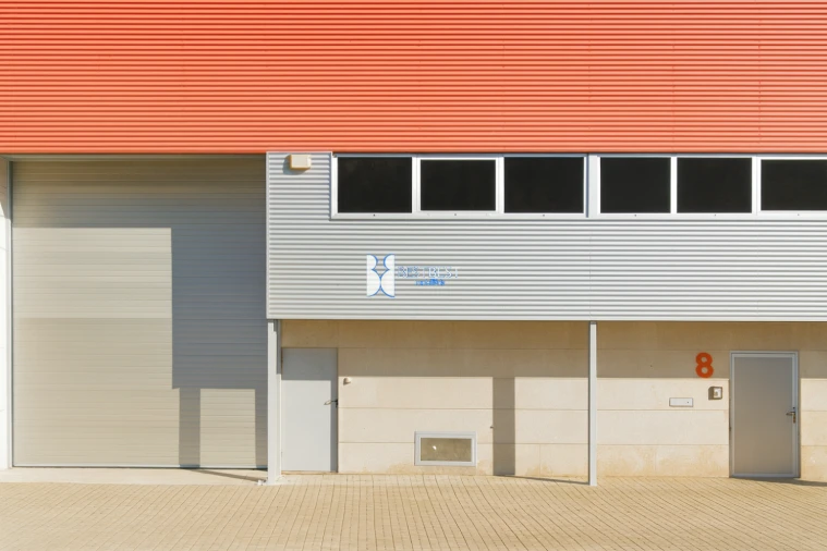 Loja para Arrendamento em Varzea Foto 1