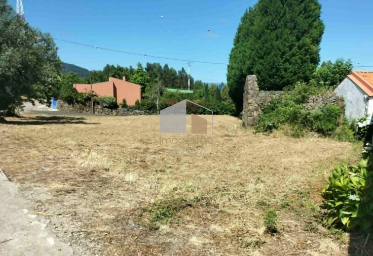 Terreno para Venda em Cornes