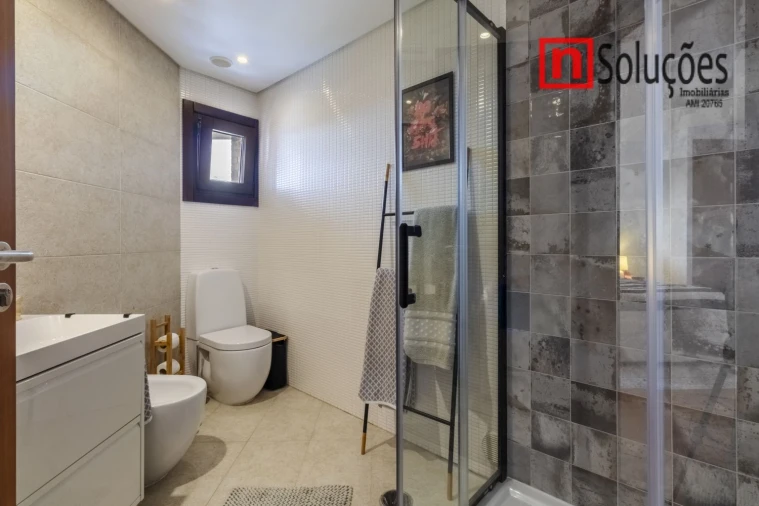 Apartamento T3 para Venda em Alverca do Ribatejo e Sobralinho Foto 22