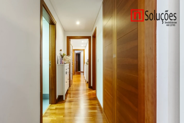 Apartamento T3 para Venda em Alverca do Ribatejo e Sobralinho Foto 25