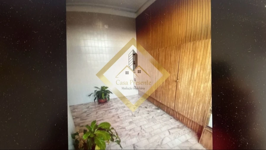 Apartamento T2 para Venda em Rio Tinto Foto 18