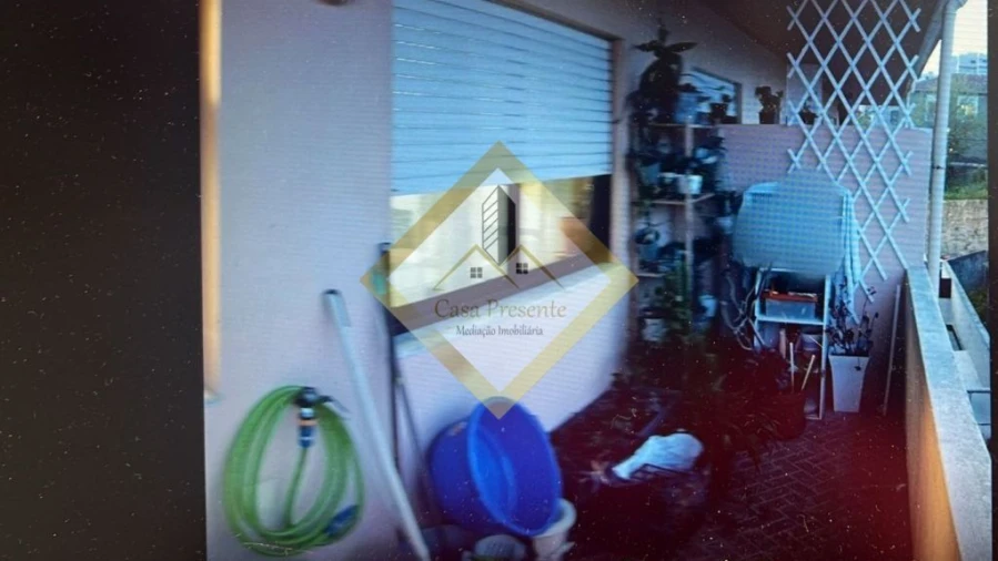 Apartamento T2 para Venda em Rio Tinto Foto 9