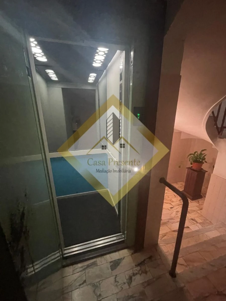 Apartamento T2 para Venda em Rio Tinto Foto 23