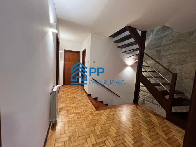 Moradia T5 para Venda em São Mamede de Infesta e Senhora da Hora Foto 18