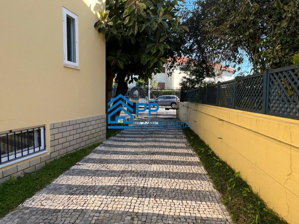 Moradia T5 para Venda em São Mamede de Infesta e Senhora da Hora Foto 38