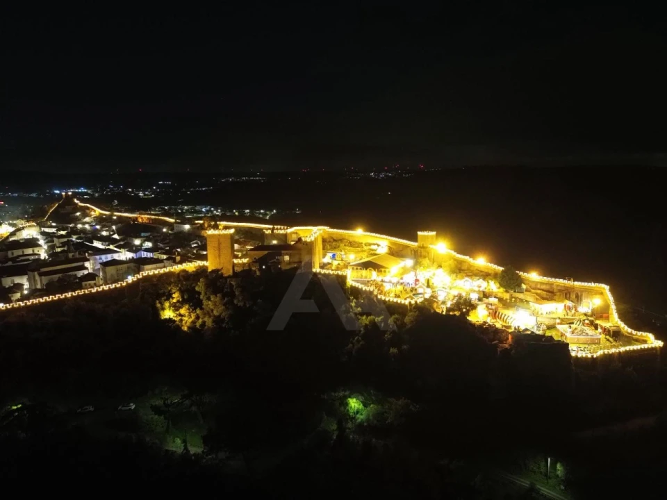 Moradia T3 para Venda em Santa Maria, São Pedro e Sobral da Lagoa Foto 15