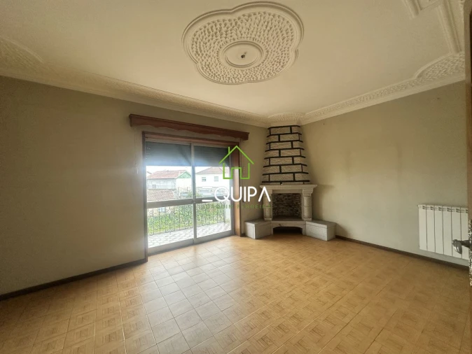 Apartamento T3 para Venda em Sande (São Martinho) Foto 9