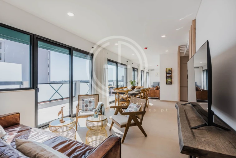 Apartamento T2 para Venda em Faro (Sé e São Pedro) Foto 12