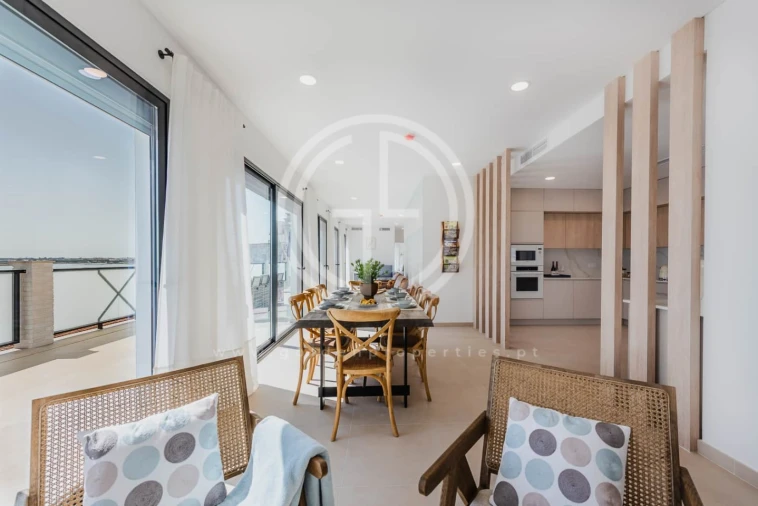 Apartamento T3 para Venda em Faro (Sé e São Pedro) Foto 18