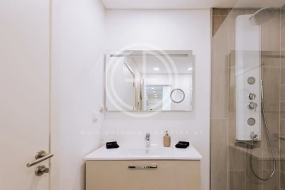 Apartamento T2 para Venda em Faro (Sé e São Pedro)
