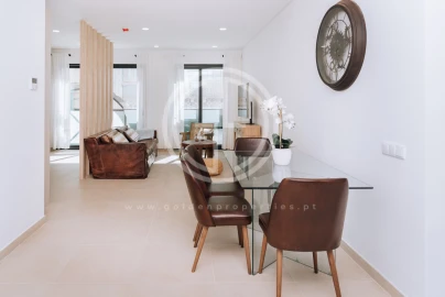 Apartamento T2 para Venda em Faro (Sé e São Pedro)