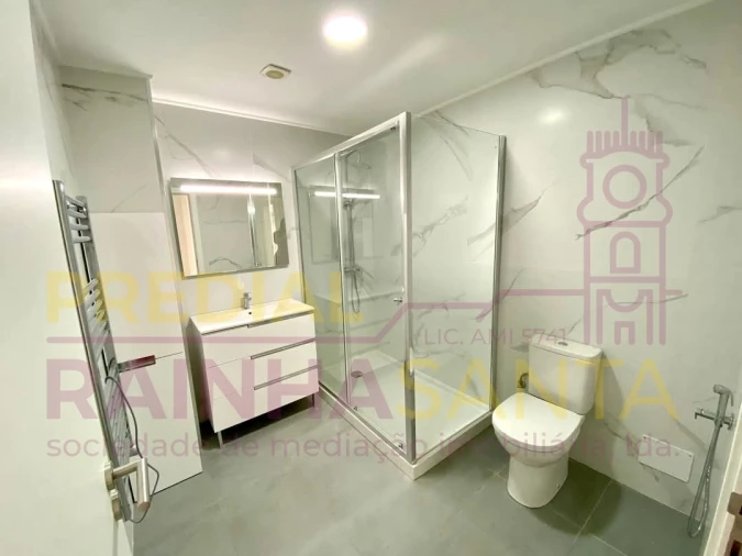 Apartamento T2 para Venda em Santa Clara e Castelo Viegas Foto 6