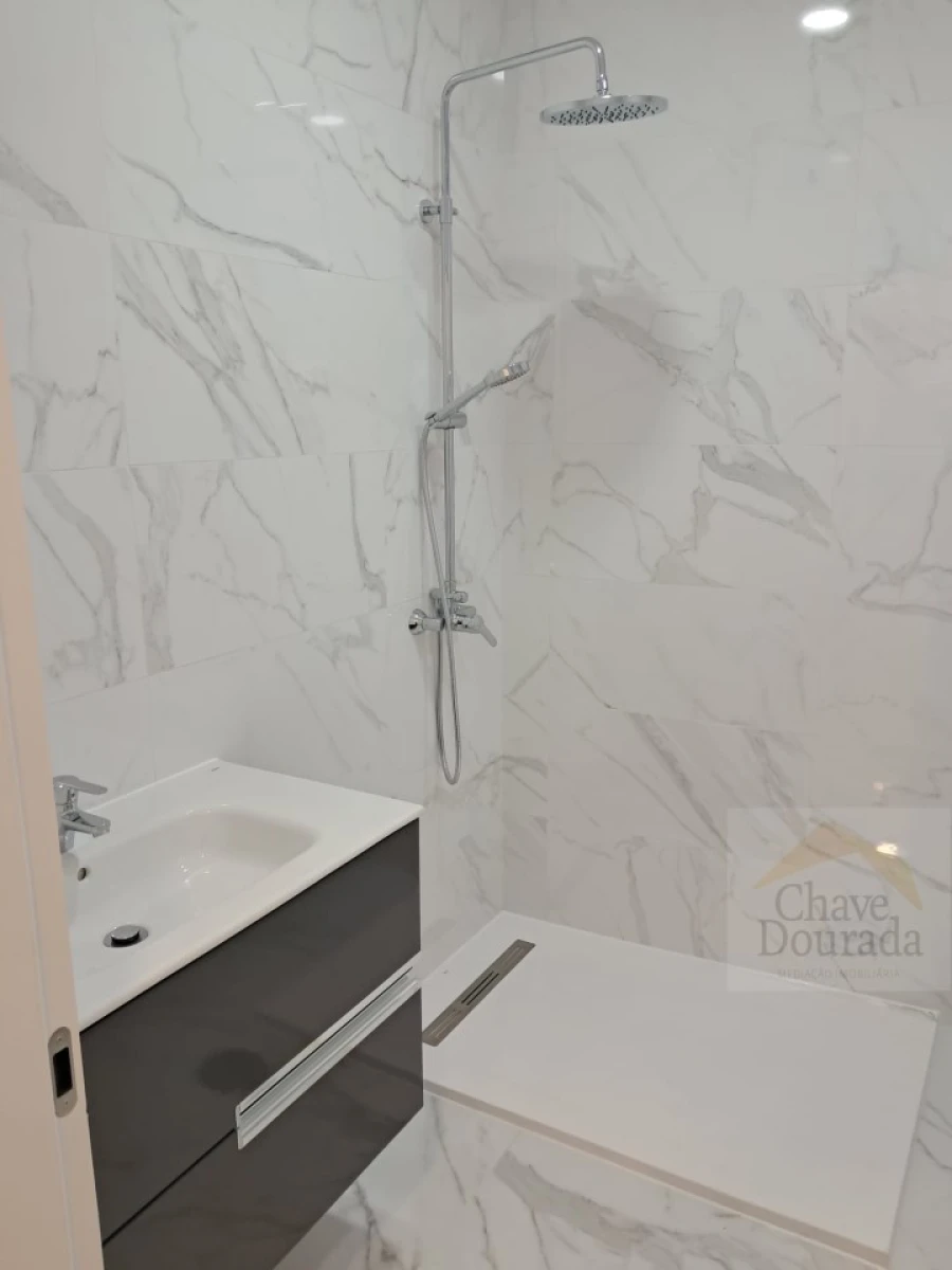 Apartamento T3 para Venda em São Pedro Foto 9