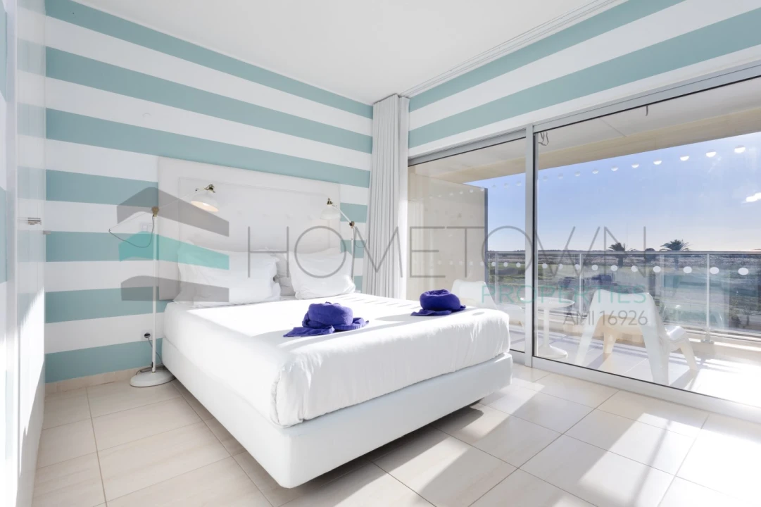 Apartamento T1 para Venda em Quarteira Foto 5