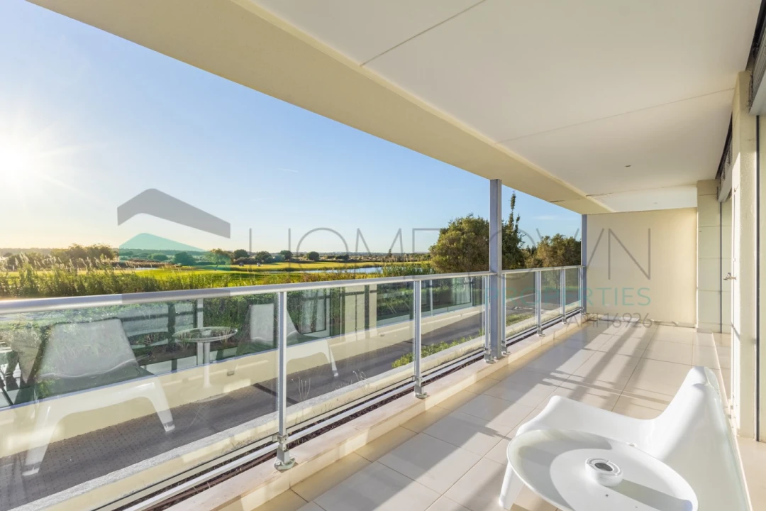 Apartamento T1 para Venda em Quarteira Foto 14