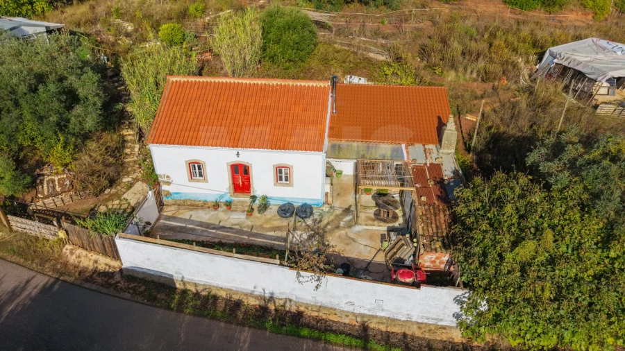 Moradia T2 para Venda em Olhalvo Foto 1