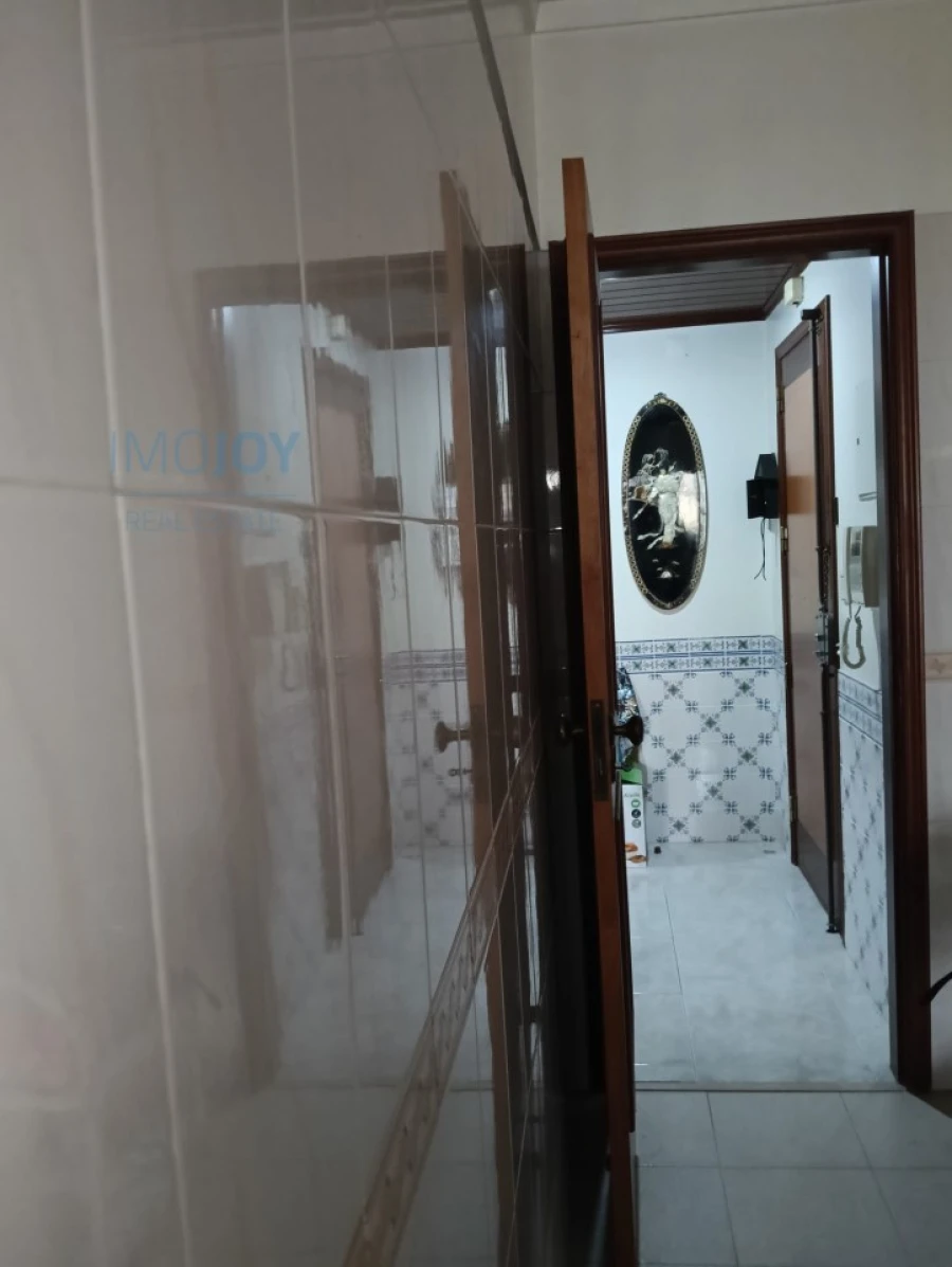 Apartamento T2 para Venda em Cascais e Estoril Foto 9