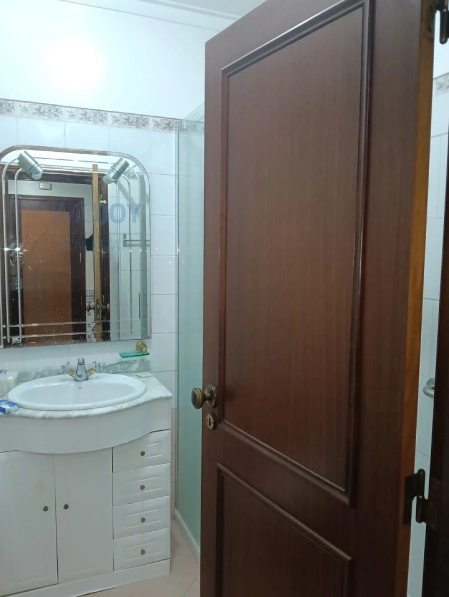 Apartamento T2 para Venda em Cascais e Estoril Foto 11