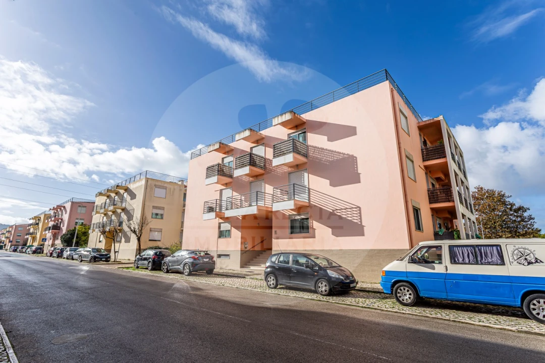 Apartamento T2 para Venda em Quinta do Anjo Foto 26