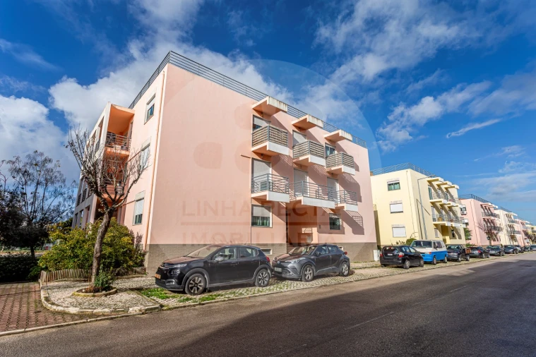 Apartamento T2 para Venda em Quinta do Anjo Foto 26