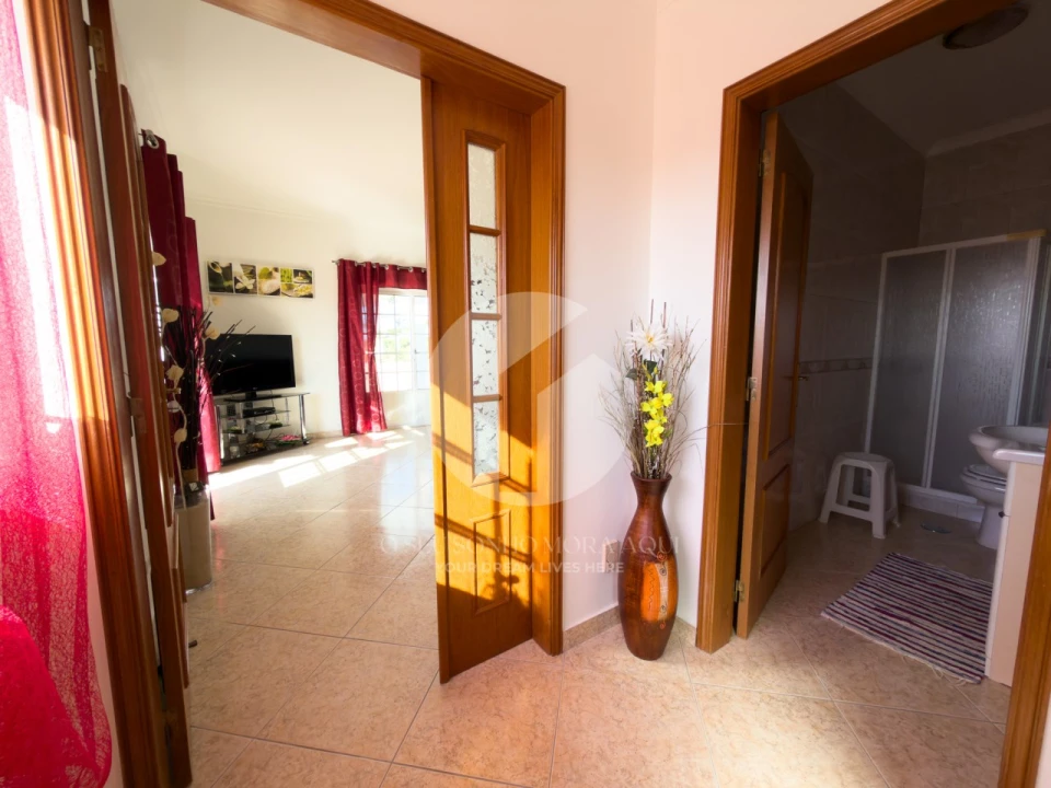 Moradia T5 para Venda em Pechão Foto 23