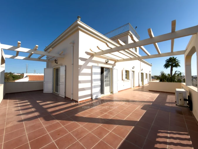 Moradia T5 para Venda em Pechão Foto 27