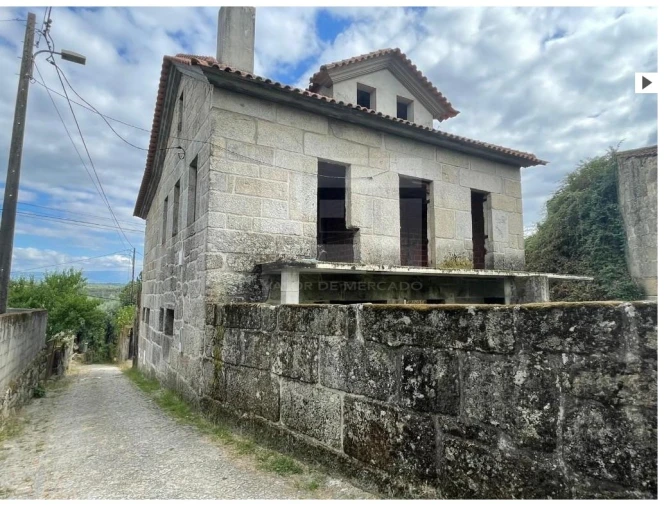 Moradia T3 para Venda em Beijos Foto 6