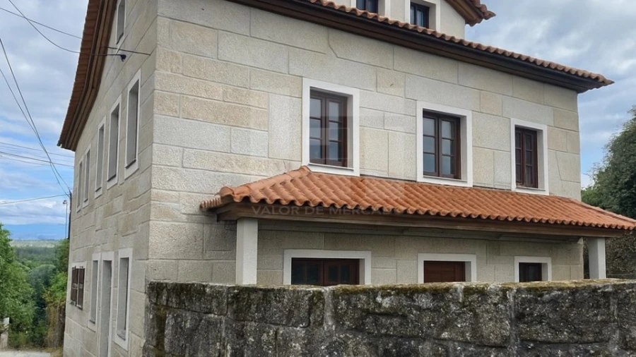Moradia T3 para Venda em Beijos