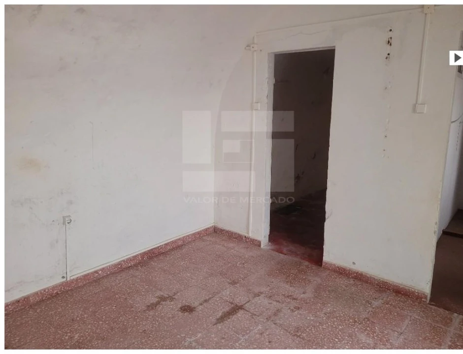 Apartamento T1 para Venda em Borba (Matriz) Foto 8