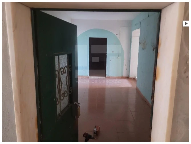 Apartamento T1 para Venda em Borba (Matriz) Foto 2