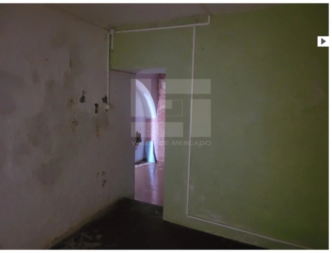 Apartamento T1 para Venda em Borba (Matriz) Foto 11