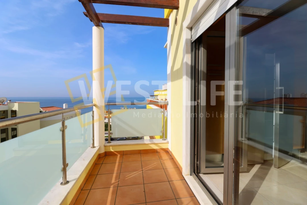 Apartamento T4 para Venda em Ericeira Foto 3