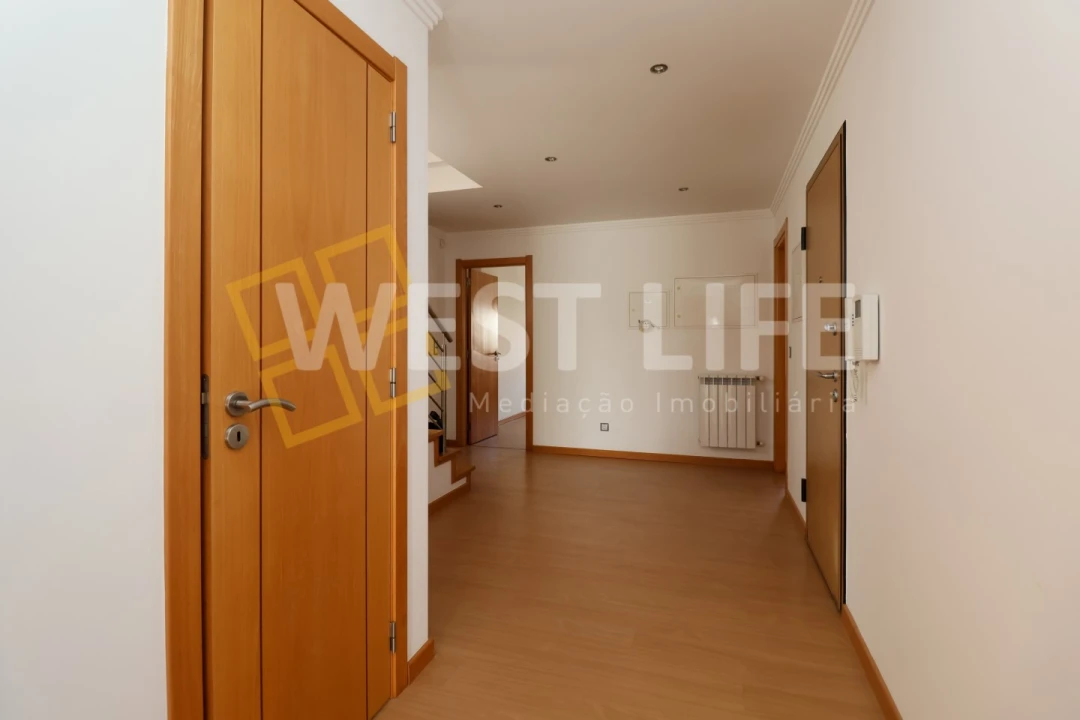 Apartamento T4 para Venda em Ericeira Foto 11