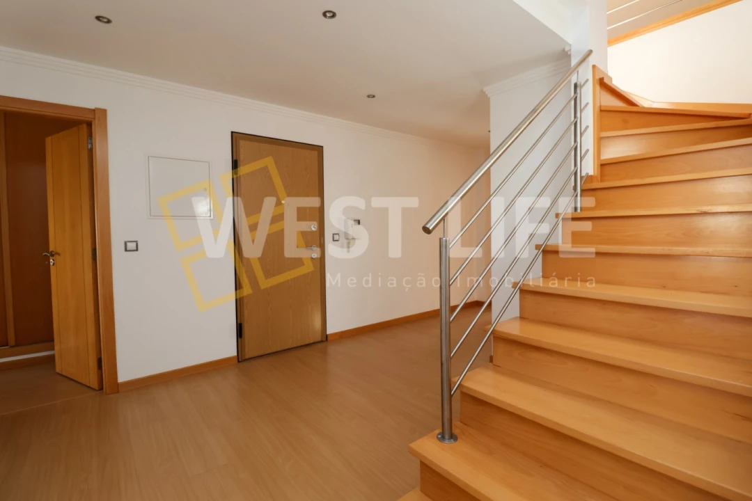 Apartamento T4 para Venda em Ericeira Foto 19