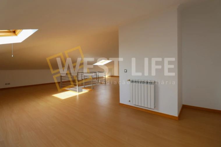 Apartamento T4 para Venda em Ericeira Foto 21