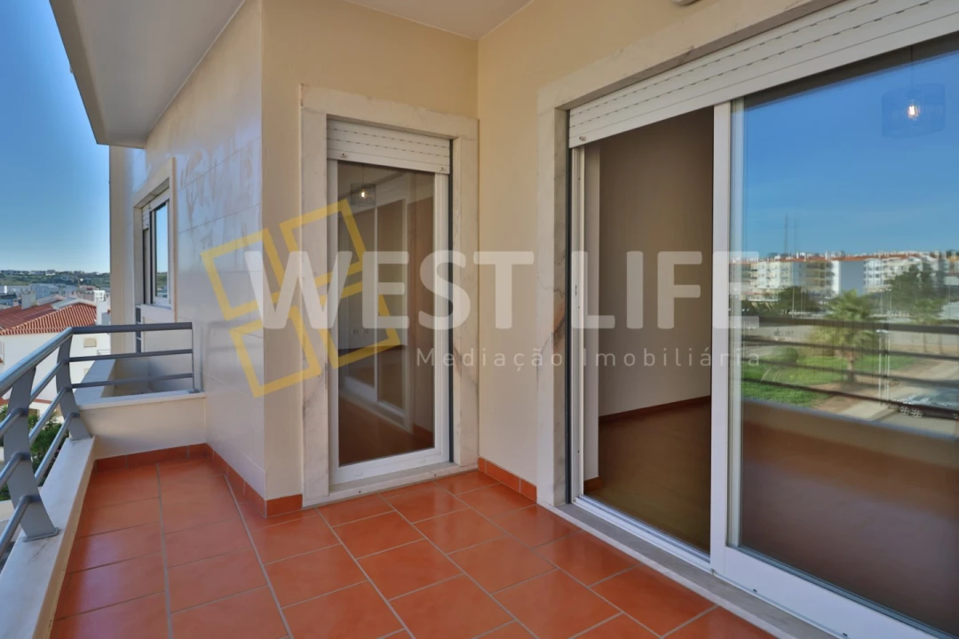 Apartamento T2 para Arrendamento em Ericeira Foto 14