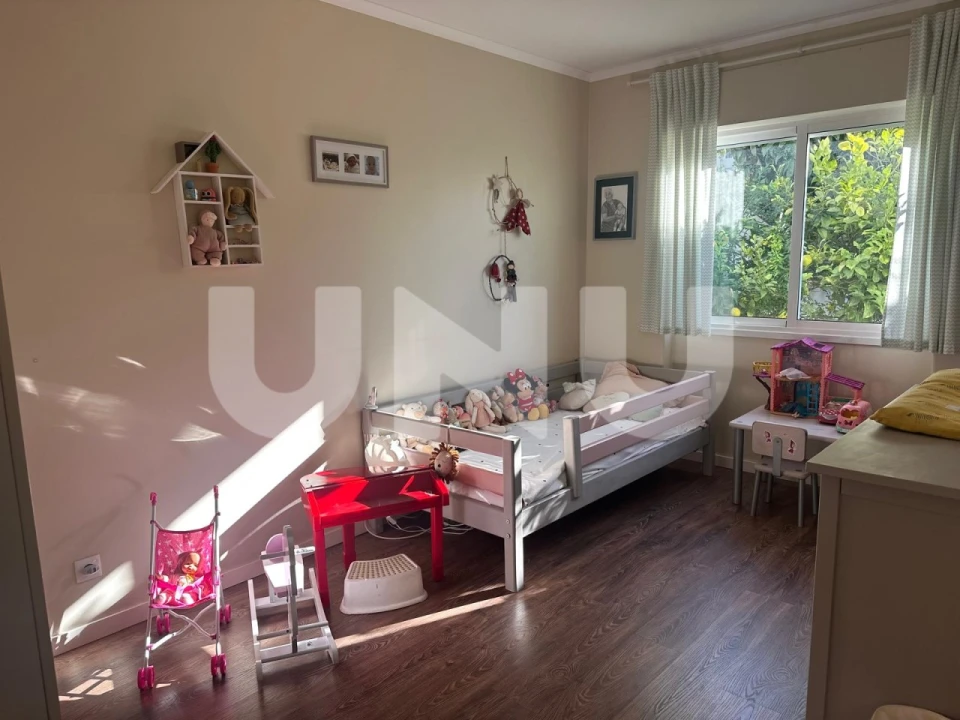 Moradia T3 para Venda em Algés, Linda-A-Velha e Cruz Quebrada-Dafundo Foto 7