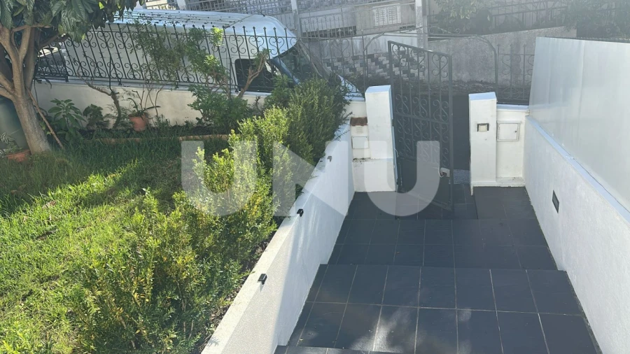 Moradia T3 para Venda em Algés, Linda-A-Velha e Cruz Quebrada-Dafundo Foto 18