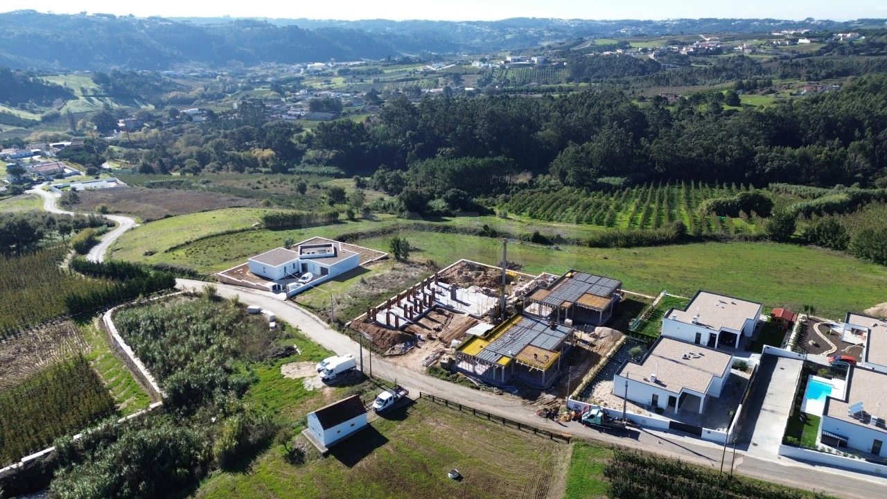 Moradia T3 para Venda em Alfeizerão Foto 20