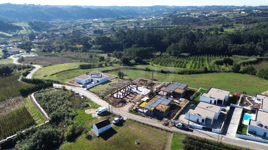 Moradia T3 para Venda em Alfeizerão Foto 20