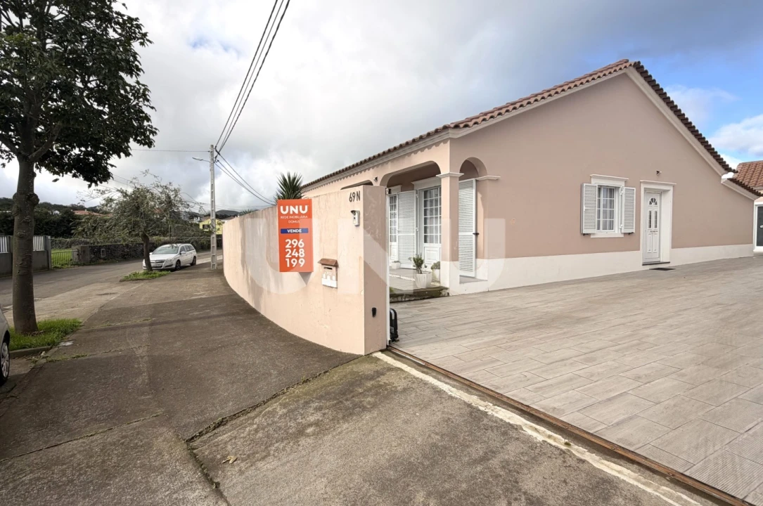 Moradia T3 para Venda em São Vicente Ferreira Foto 4