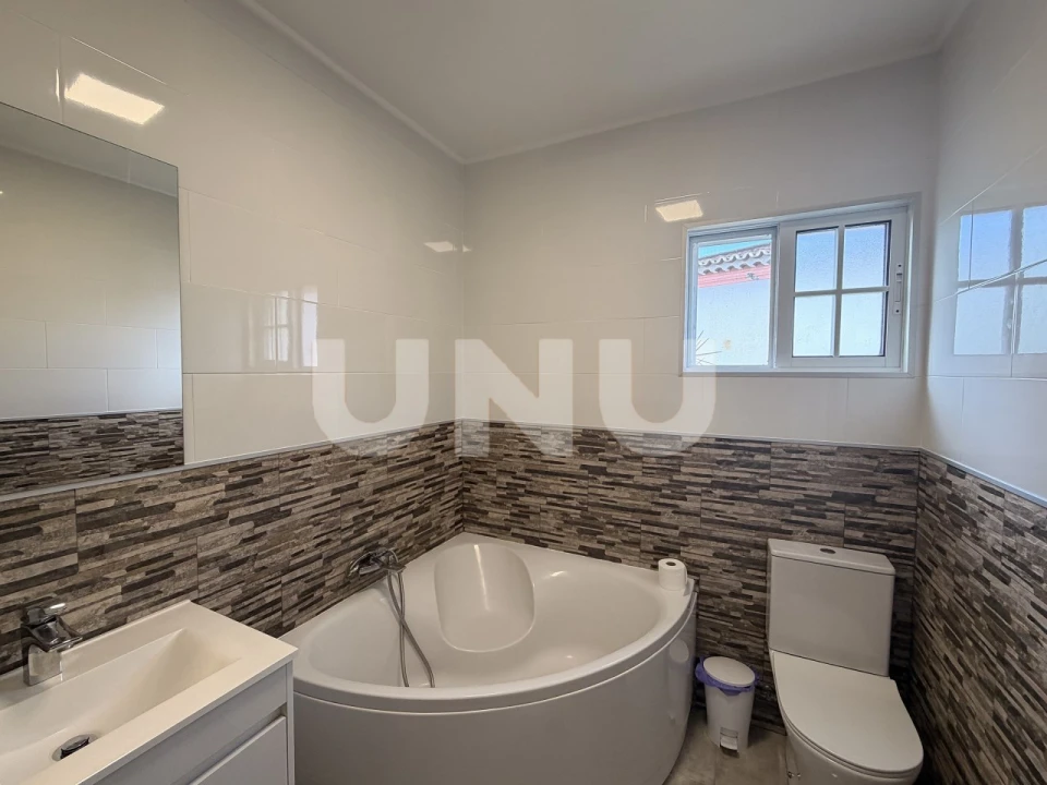 Moradia T3 para Venda em São Vicente Ferreira Foto 11