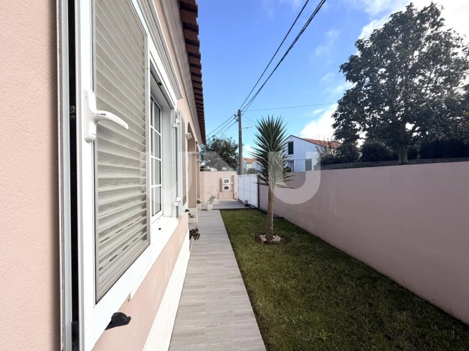 Moradia T3 para Venda em São Vicente Ferreira Foto 3