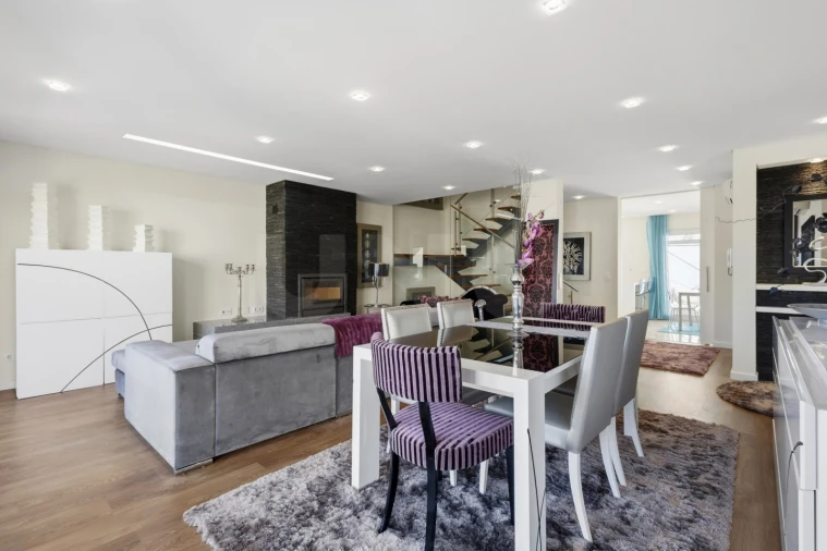 Moradia T3 para Venda em Carcavelos e Parede Foto 4