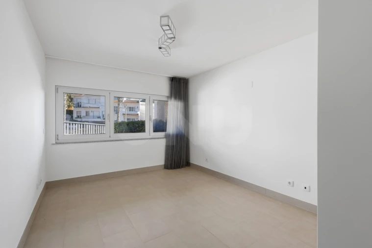 Moradia T3 para Venda em Carcavelos e Parede Foto 25